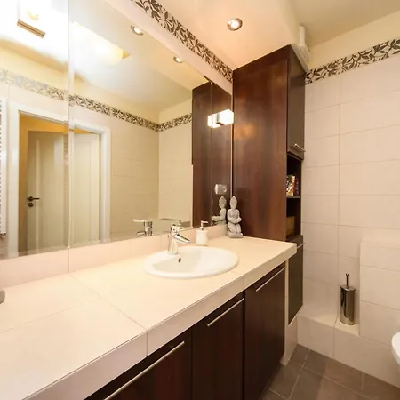 Podrozniczy Apartament Od Dziedzinca, Parking, Rynek 700 M דירה ורוצלב