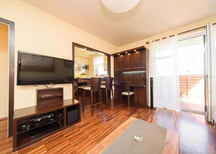 Appartement Podrozniczy Apartament Od Dziedzinca, Parking, Rynek 700 M *