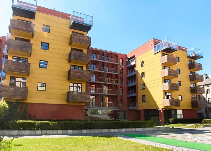 Appartement Podrozniczy Apartament Od Dziedzinca, Parking, Rynek 700 M